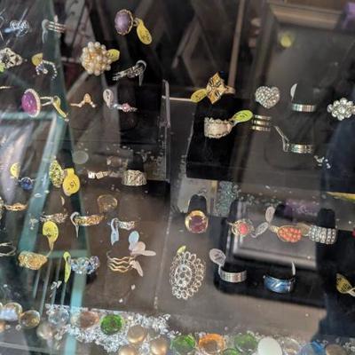 Sale Photo Thumbnail #107