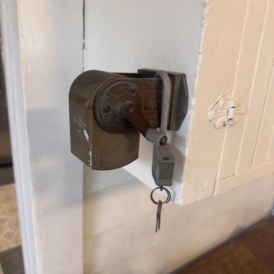 Sale Photo Thumbnail #35