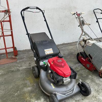 Sale Photo Thumbnail #38