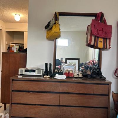 Sale Photo Thumbnail #89