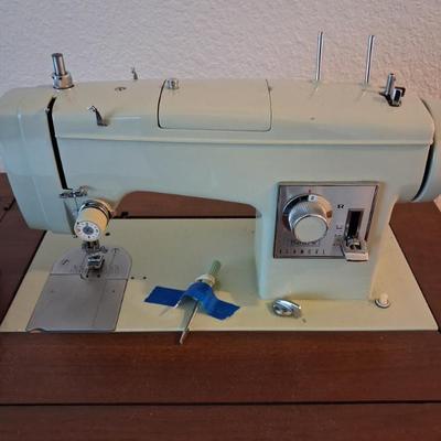 Sale Photo Thumbnail #93