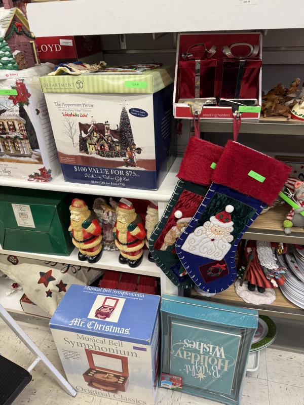 Sale Photo Thumbnail #3