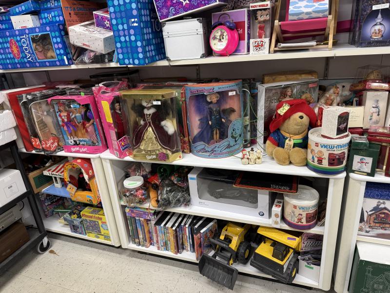 Sale Photo Thumbnail #10