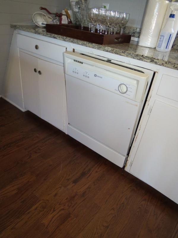 Sale Photo Thumbnail #30