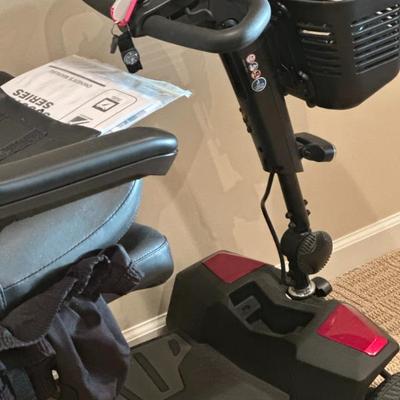 Sale Photo Thumbnail #108: GoGo Travel Scooter