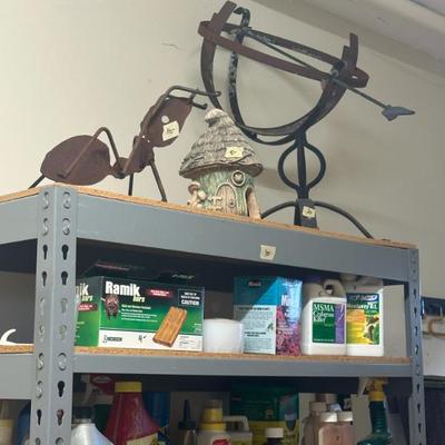 Sale Photo Thumbnail #294: Cool yard art