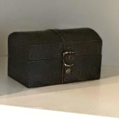 Sale Photo Thumbnail #94