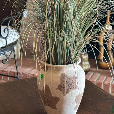 Sale Photo Thumbnail #153: one of several artificial arrangements