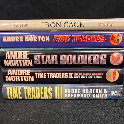 315: Lot of 5 Andre Norton Science Fiction Hardcover Books