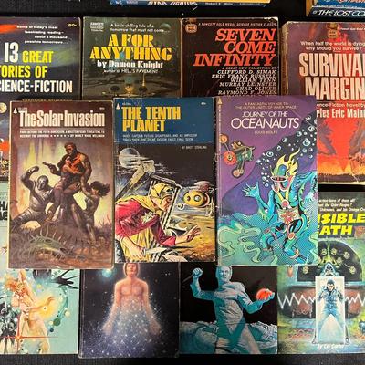 306: Vintage Science Fiction Paperback Book Lot – 1960s–1970s (13 Books)