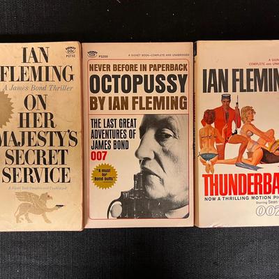 305: Ian Fleming James Bond Paperback Lot (3 Books)