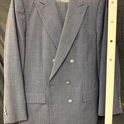 514: Tom James Gray Double-Breasted Suit Jacket – Men’s Approx 40-42R