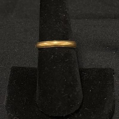 423: 14K Yellow Gold Band Ring – Classic Simple Design – 0.07 ozt 