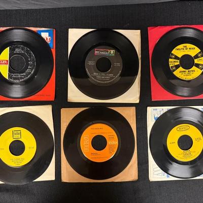 520: Vintage 45 RPM Singles – Beatles, Guess Who, Johnny Mathis & More
