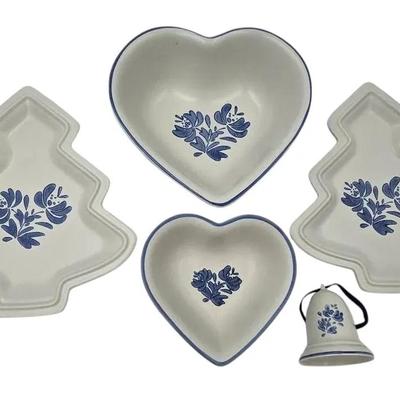 Pfaltzgraff Yorktowne Pattern Holiday Pieces