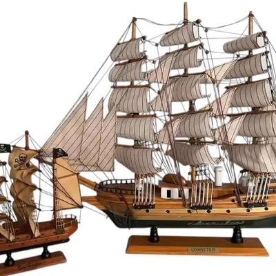 2 Wooden Ships - Due to size this Item will be handed by a 3rd party shipper