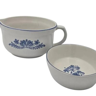 Pfaltzgraff Batter Bowl & Serving Dish Yorktowne Pattern
