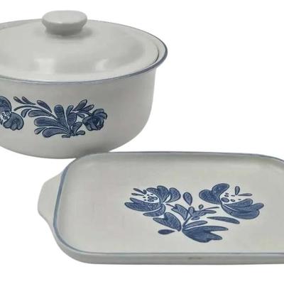 Pfaltzgraff 2 Qt. Casserole & Serving Plate Yorktowne Pattern