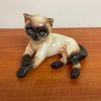 Vintage Goebel Siamese Cat Figurine
