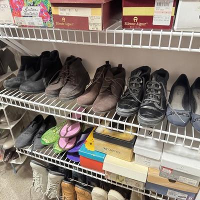 Sale Photo Thumbnail #95