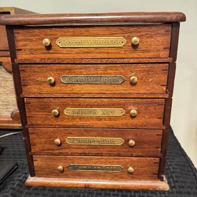 Sale Photo Thumbnail #9