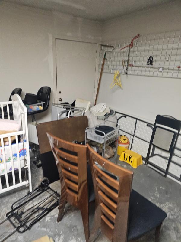 Sale Photo Thumbnail #18