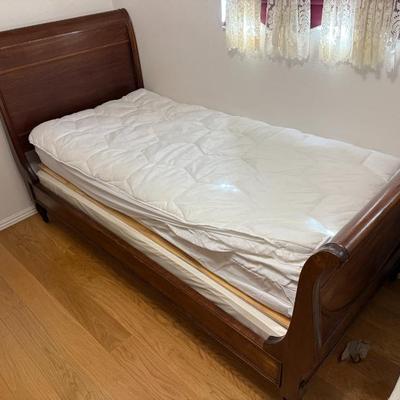 Sale Photo Thumbnail #52