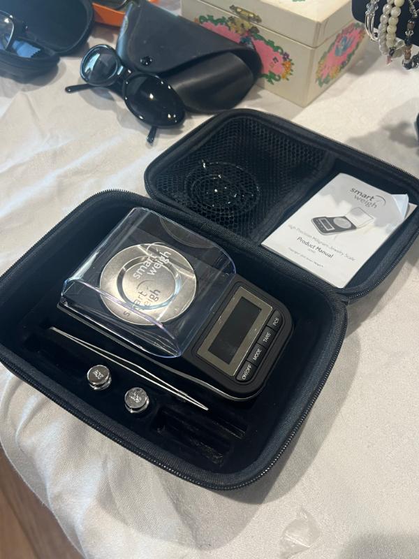 Sale Photo Thumbnail #437