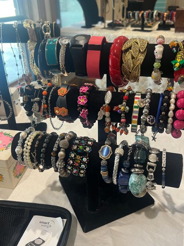 Sale Photo Thumbnail #440