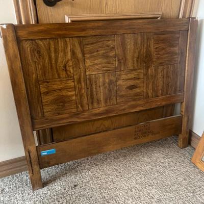 Sale Photo Thumbnail #339