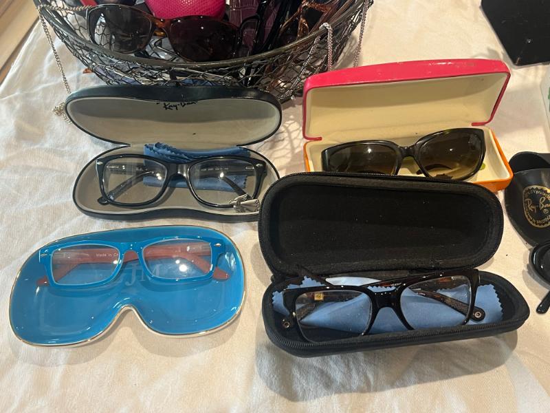 Sale Photo Thumbnail #445