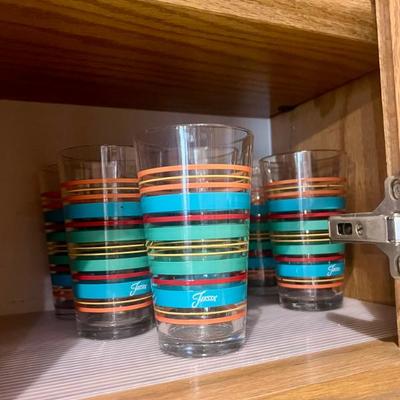 Sale Photo Thumbnail #174