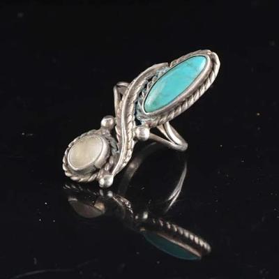 Vintage Sterling Silver Oblong Turquoise Ring, Native American Style, Size 4 (4g)
