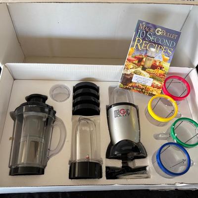 Brand New Magic Bullet 11-Piece Personal Blender Set - Unused with Recipes & Accessories