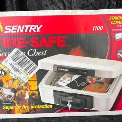 SentrySafe 1100 Portable Fire Safe - 0.18 cu ft Chest with Key Lock - Brand New In Box
