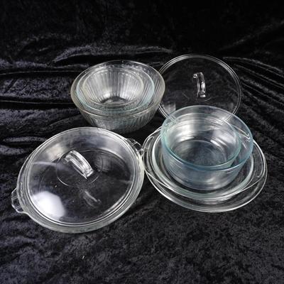Vintage Pyrex Glassware Lot - Nesting Mixing Bowls, Pie Pans & Casserole w. Lids - Graduated Sizes