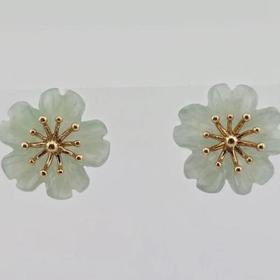 14k Gold Jade Flower Stud Earrings 