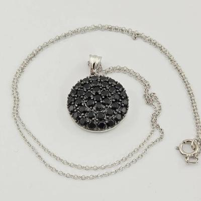 Sterling Silver Onyx Pendant & Necklace 