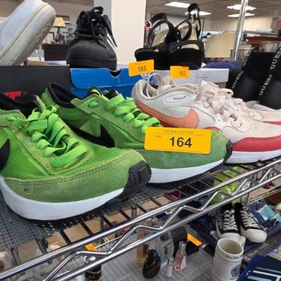 Sale Photo Thumbnail #194