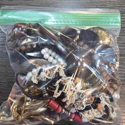 Sale Photo Thumbnail #34