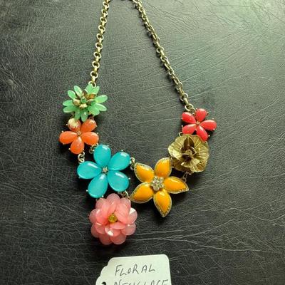 Sale Photo Thumbnail #124