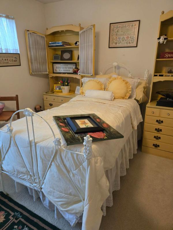 Sale Photo Thumbnail #7: Messenger creation 420f8e3c 78f3 41f6 b2e4 1cc5ebe767ee