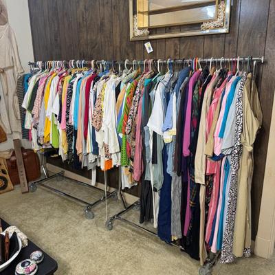 Sale Photo Thumbnail #399