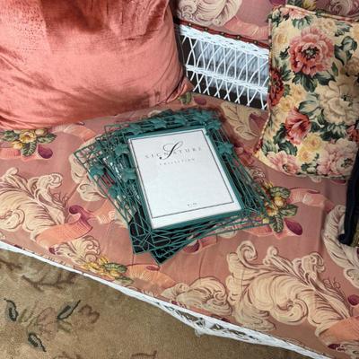 Sale Photo Thumbnail #471