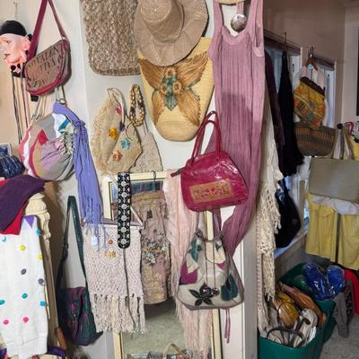 Sale Photo Thumbnail #387