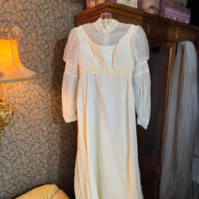 Sale Photo Thumbnail #346