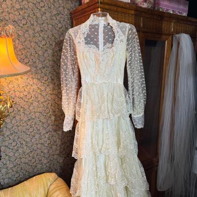 Sale Photo Thumbnail #343