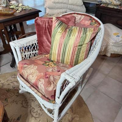 Sale Photo Thumbnail #474