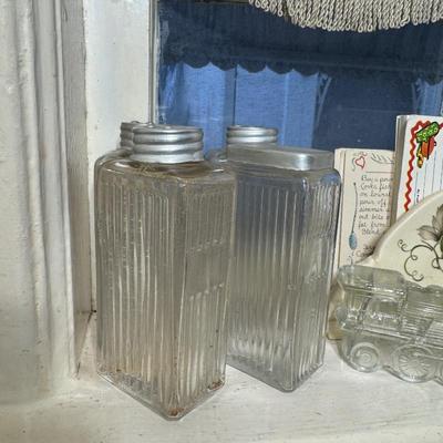 Sale Photo Thumbnail #570