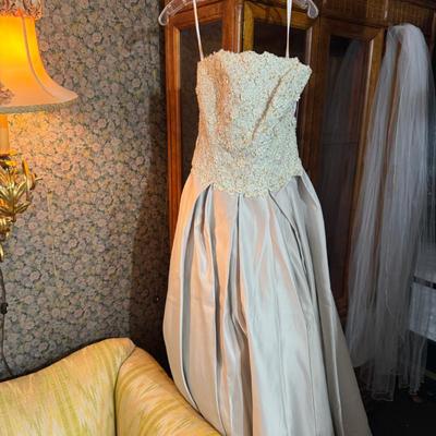 Sale Photo Thumbnail #351